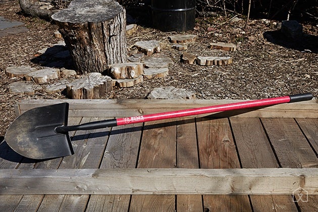 garden shovel